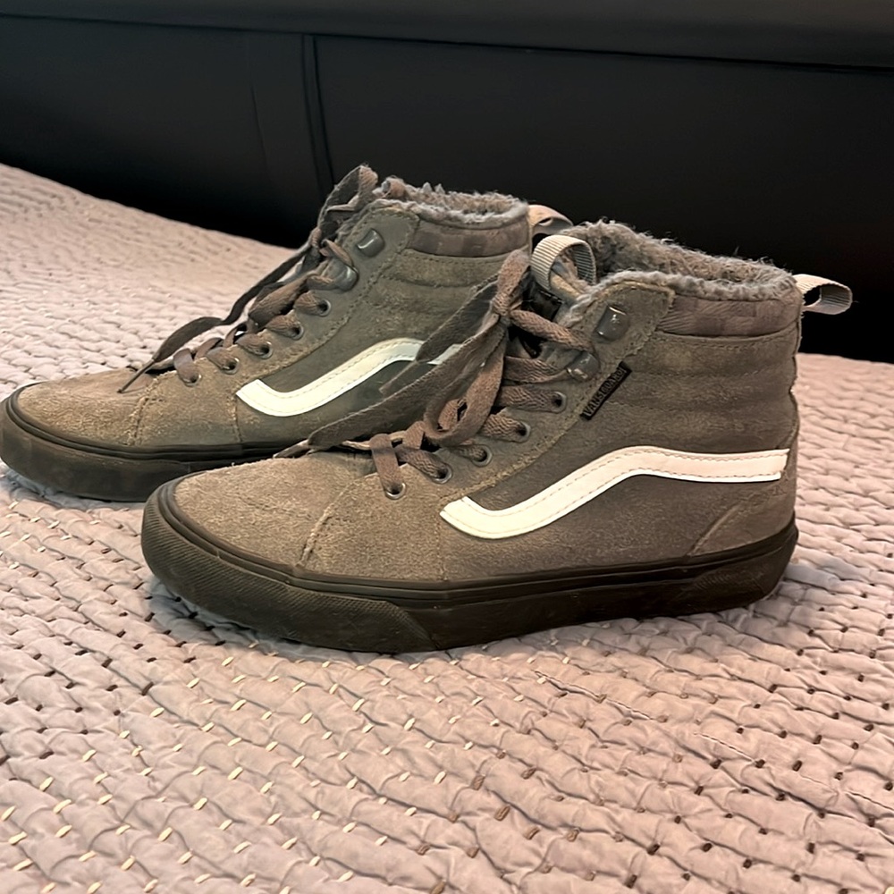 Gray kids Vans